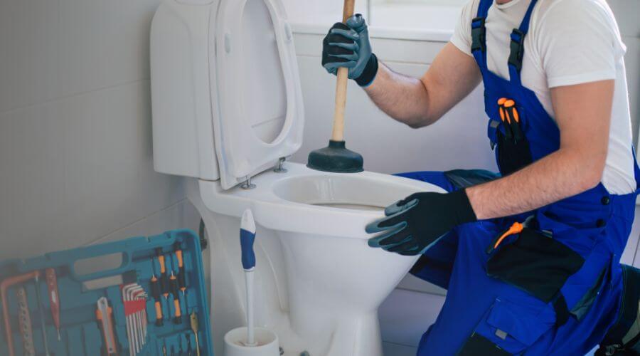Local annual plumbing maintenance in Chesterton, IN